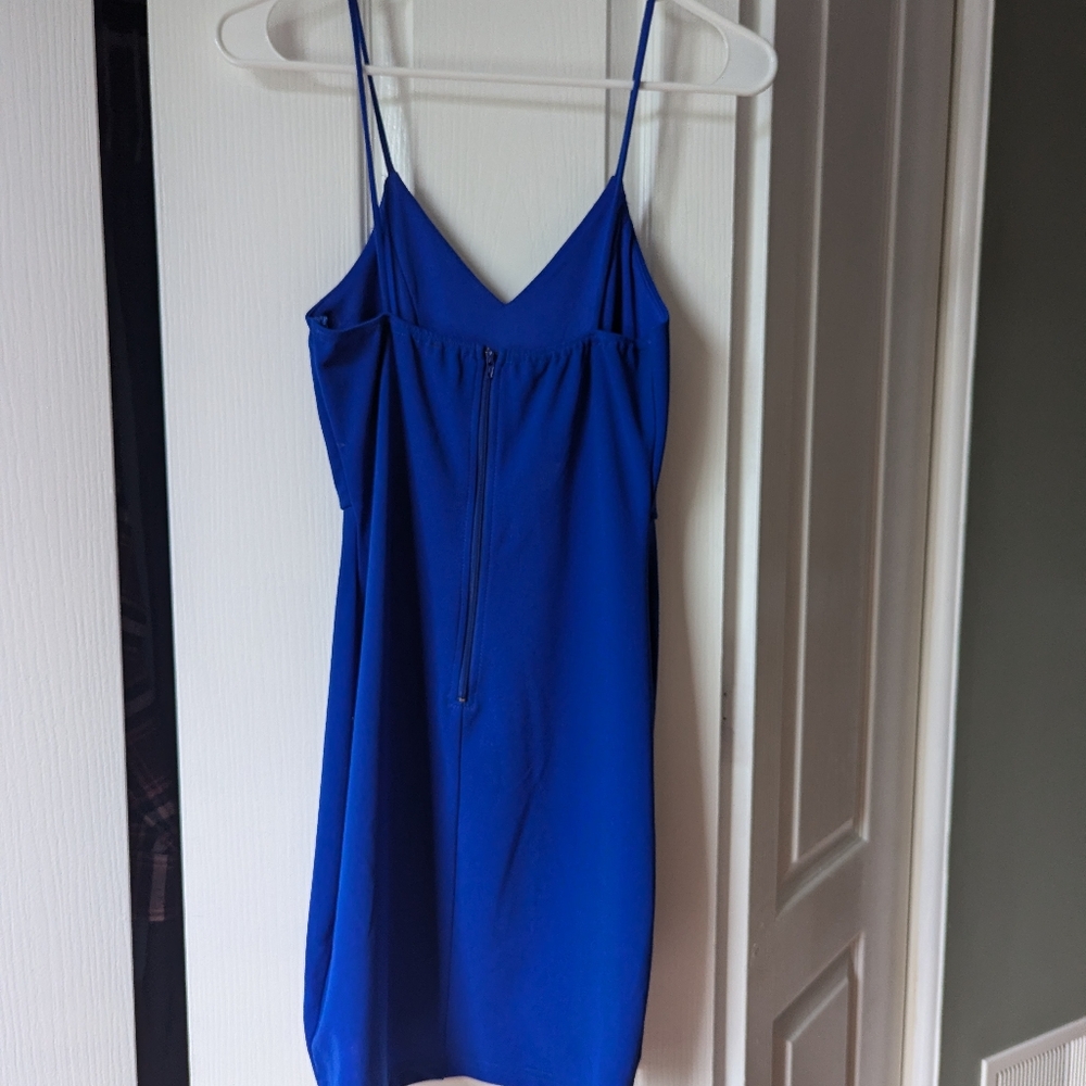 Lulu's royal blue body con wrap dress Small - Picture 2 of 3